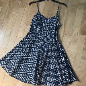 Old Navy Dress Size Small